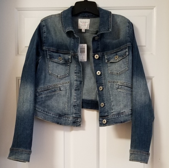torrid Jackets & Blazers - Women's Plus Size Denim Jacket